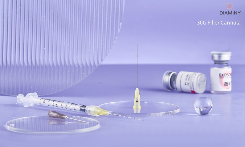 Diaminy 30G under eyes cannula