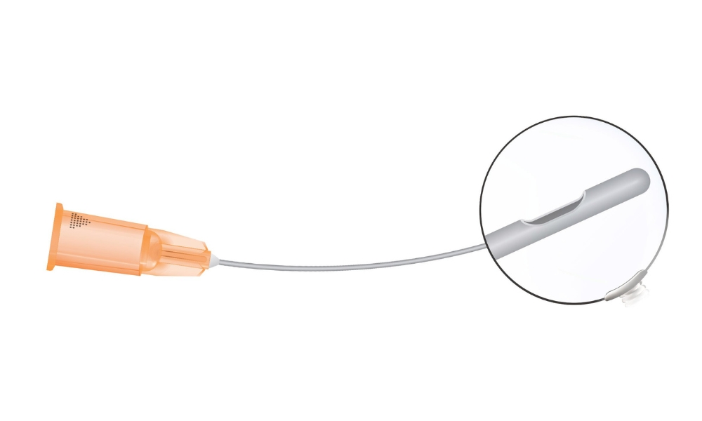 What is Blunt TiP Cannula