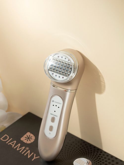 Handheld Wireless Beauty Instrument