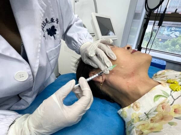 Diaminy Meso Needle for face injection