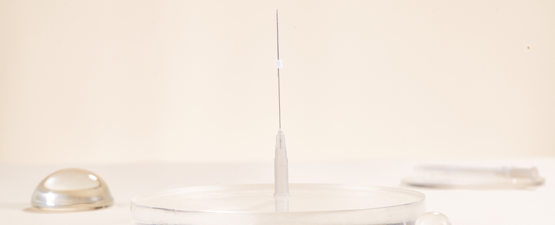 diaminy screw threads banner