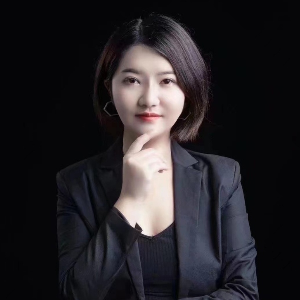 Diaminy Sales manager Megan